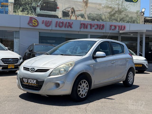 מודעת רכב יונדאי i20