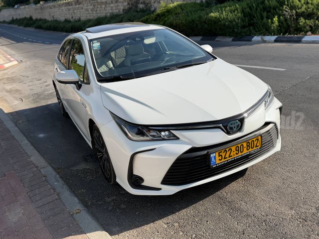 טויוטה קורולה