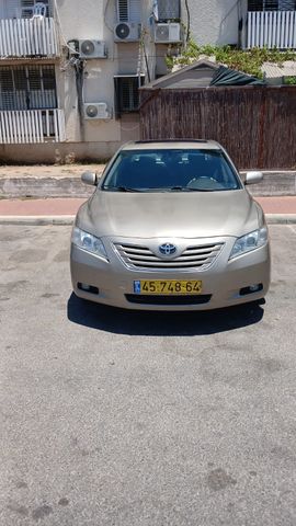 מודעת רכב טויוטה קאמרי