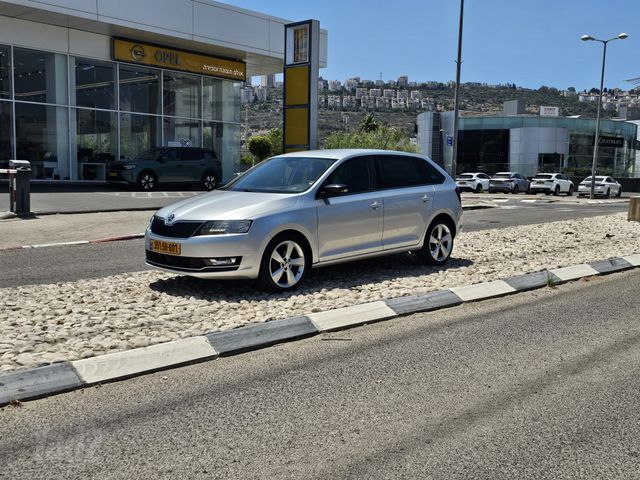 סקודה ראפיד