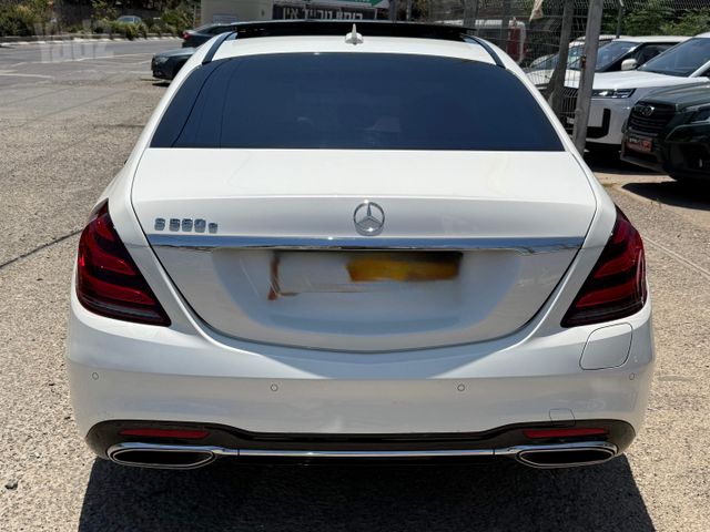 מרצדס-בנץ S-class