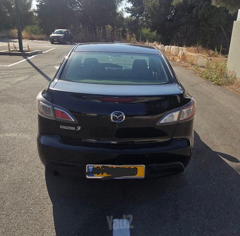 מאזדה 3