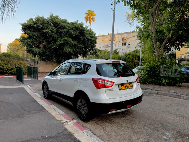 סוזוקי קרוסאובר
