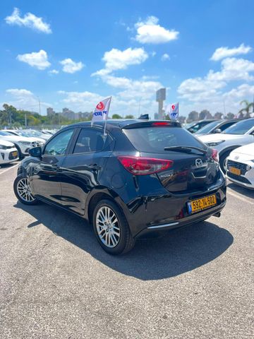 מאזדה 2