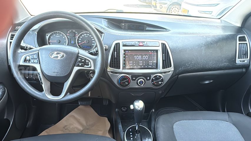 יונדאי i20