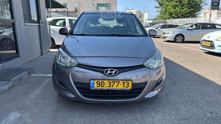 יונדאי i20
