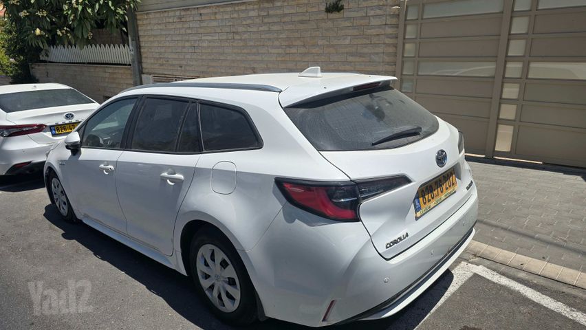 טויוטה קורולה