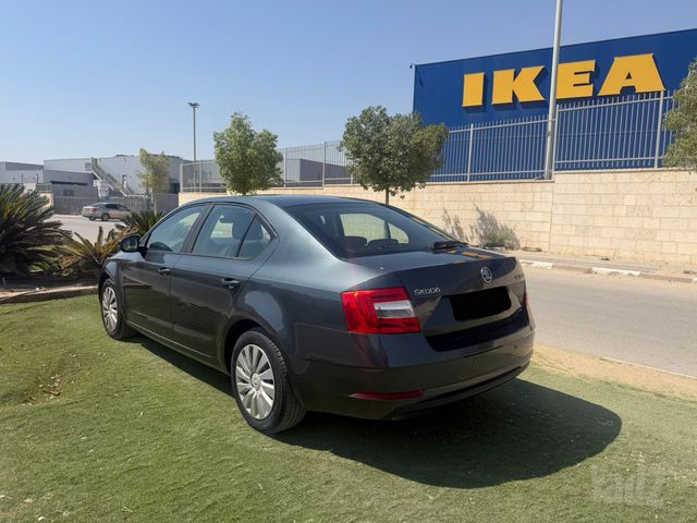 סקודה אוקטביה