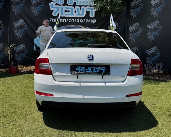 סקודה אוקטביה
