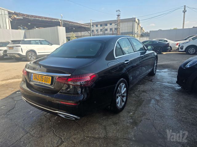 מרצדס-בנץ E-class