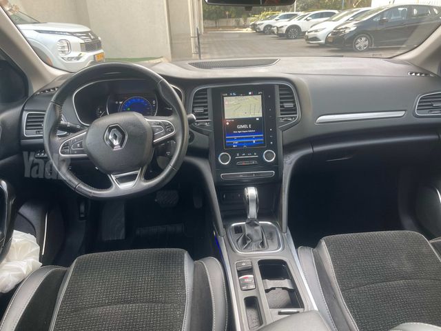 רנו מגאן