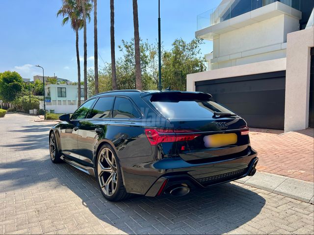 אאודי RS 6