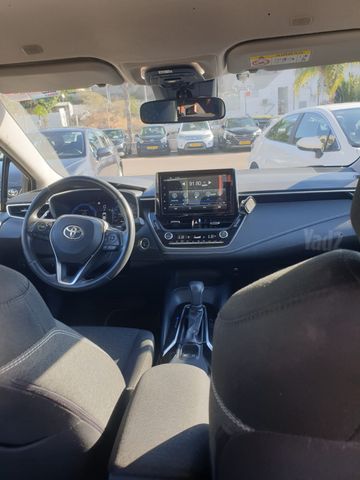 טויוטה קורולה