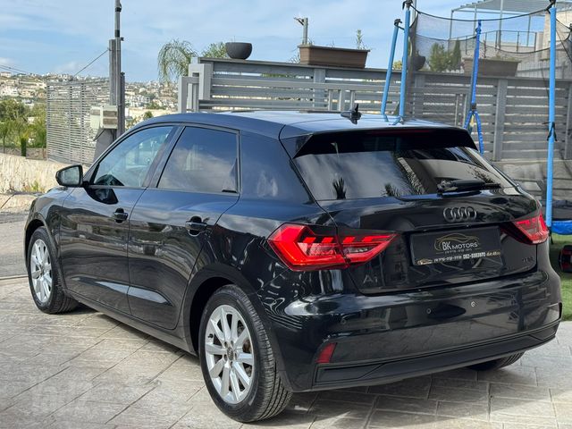 אאודי A1