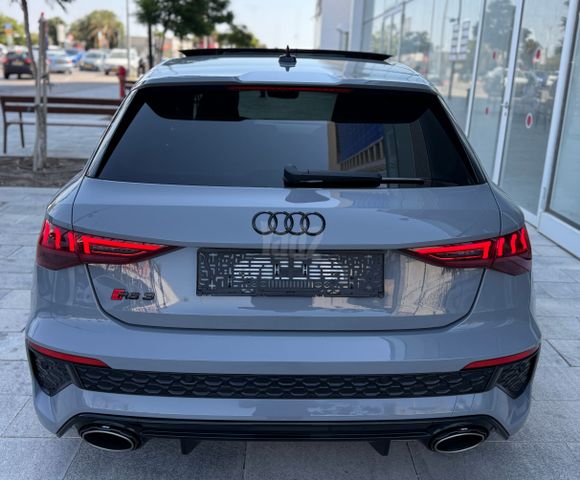אאודי RS 3