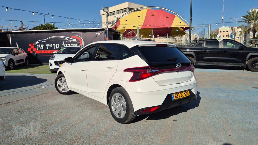 יונדאי i20