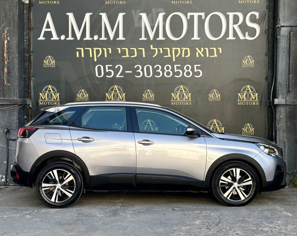 פיג'ו 3008