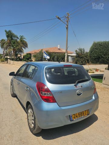 יונדאי i20