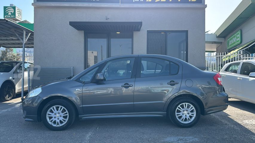 סוזוקי SX4