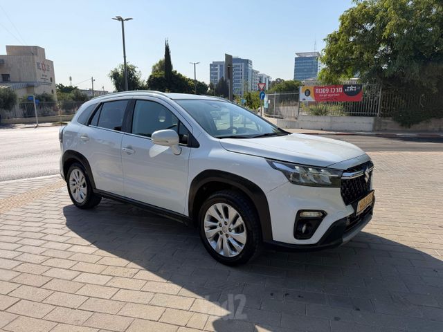 סוזוקי S-Cross