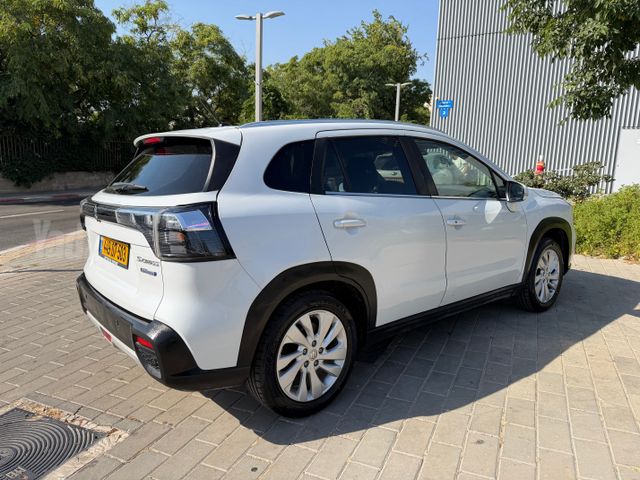 סוזוקי S-Cross