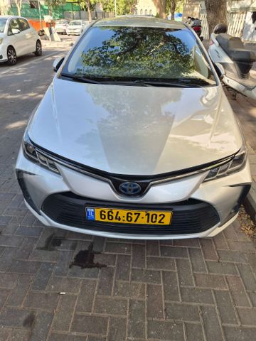מודעת רכב טויוטה קורולה