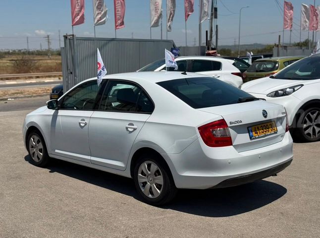סקודה ראפיד