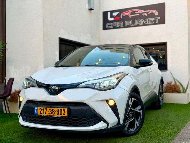 מודעת רכב טויוטה C-HR 1