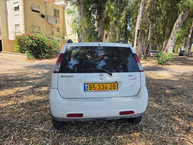 סוזוקי איגניס