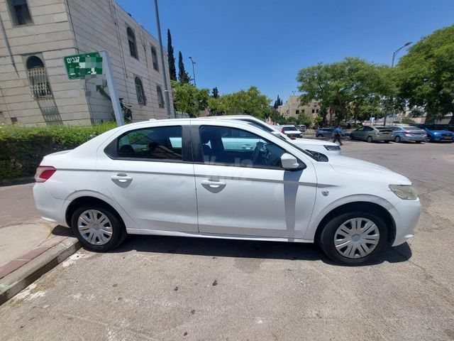 מודעת רכב פיג'ו 301