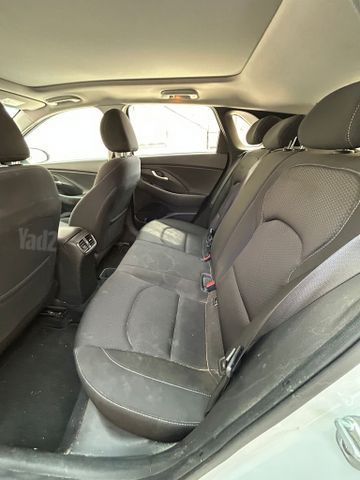 יונדאי i30