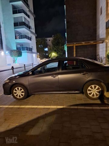 טויוטה קורולה