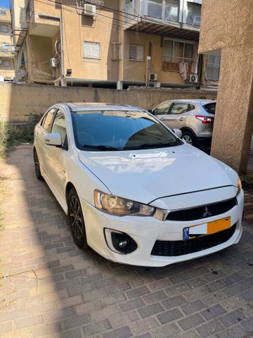 מיצובישי לנסר