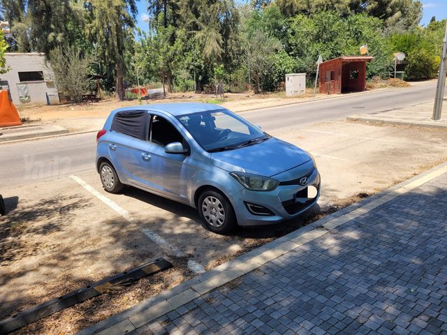 מודעת רכב יונדאי i20