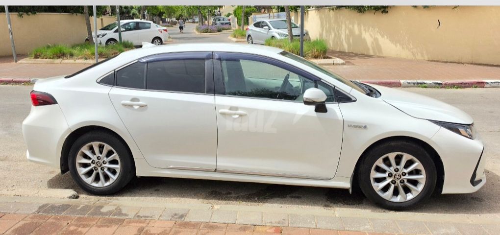 מודעת רכב טויוטה קורולה