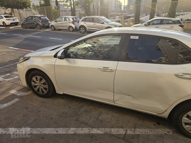 טויוטה קורולה