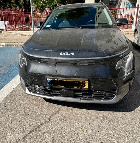 קיה נירו