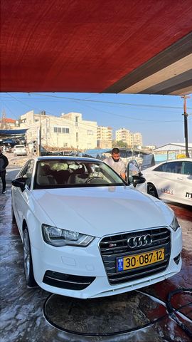 אאודי A3