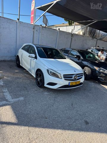 A-class Urban A 180 אוט׳ 1.6 (122 כ״ס)