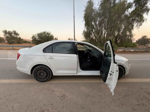 סקודה ראפיד