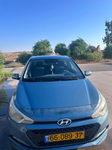 יונדאי i20