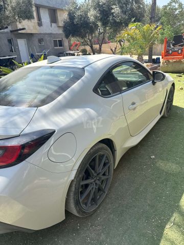 סובארו BRZ