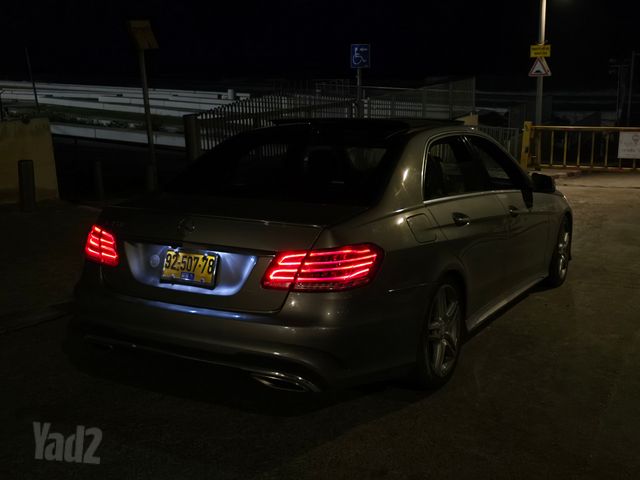 מודעת רכב מרצדס-בנץ E-class