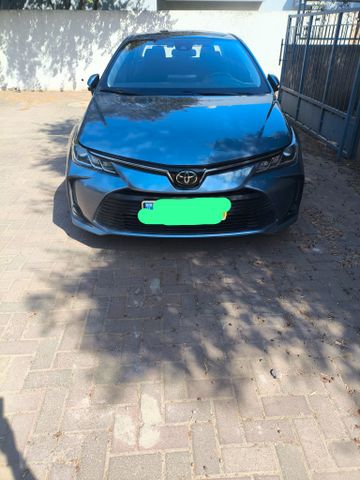 טויוטה קורולה