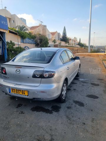 מאזדה 3