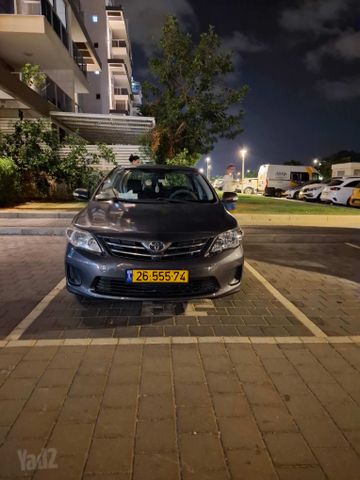 טויוטה קורולה