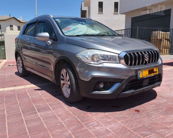 סוזוקי קרוסאובר