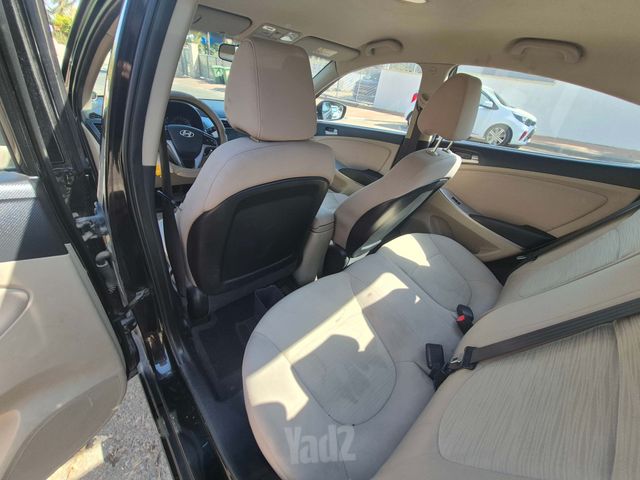 יונדאי אקסנט i25