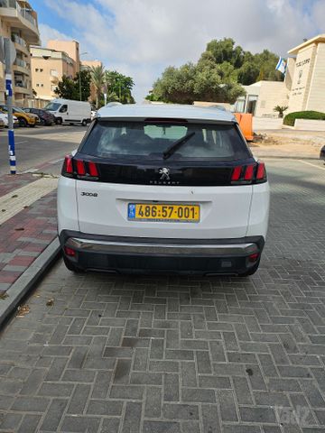 פיג'ו 3008