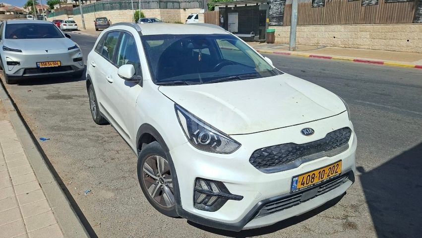קיה נירו
